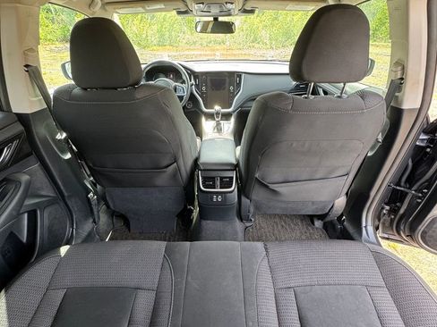 Certified 2025 Subaru Outback Premium AWD/4WD image 13