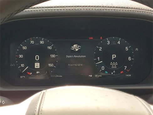 Used 2024 Land Rover Discovery Dynamic SE image 28