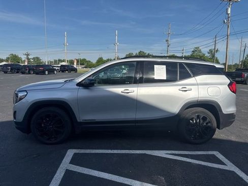 Used 2021 GMC Terrain SLT w/ Elevation Edition FWD image 6