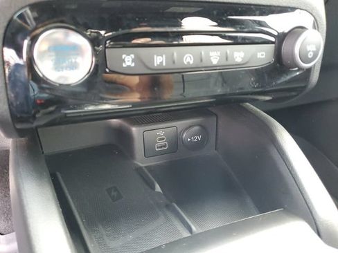 Used 2024 Ford Escape ST-Line Elite w/ Premium Technology Package AWD/4WD image 21