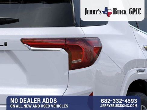 New 2027 GMC Terrain Denali w/ LPO, Black Badging Package AWD/4WD image 13