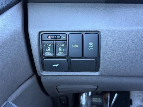 Used 2016 Honda Odyssey EX-L image 17