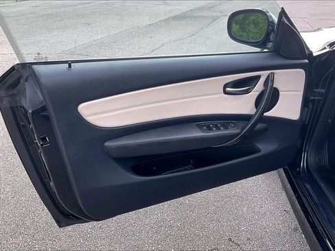 Used 2013 BMW 128i Convertible RWD image 21