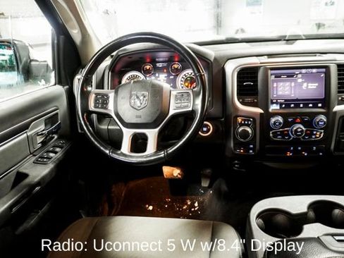 Used 2022 RAM 1500 Classic SLT w/ Electronics Convenience Group image 7