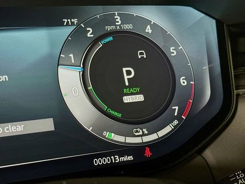 New 2026 Land Rover Range Rover Sport Dynamic SE AWD/4WD image 13