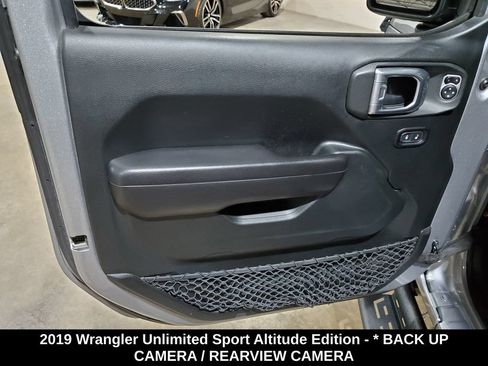 Used 2019 Jeep Wrangler Unlimited Sport AWD/4WD image 8