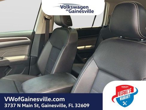 Used 2023 Volkswagen Atlas SE FWD image 28