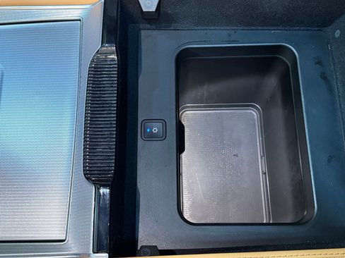 Used 2022 Jeep Grand Wagoneer Series III w/ Rear Seat Video Group 1 image 37