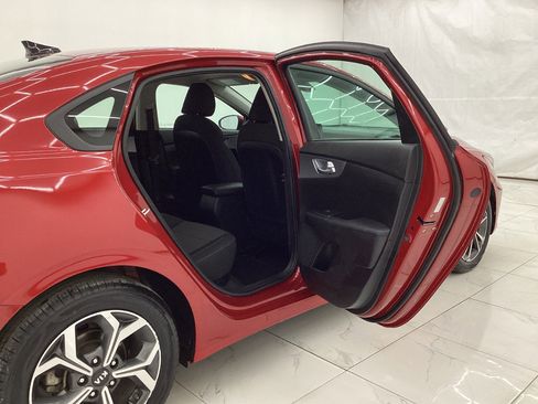 Used 2022 Kia Forte LXS image 23