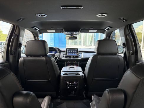 Used 2022 Chevrolet Tahoe RST w/ Luxury Package AWD/4WD image 43