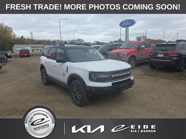 Used 2022 Ford Bronco Sport Badlands AWD/4WD image 1