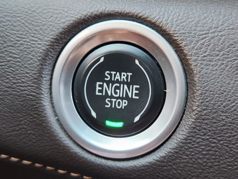 Used 2021 Cadillac Escalade Sport w/ Driver Assist Tech Package AWD/4WD image 22