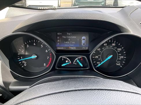 Used 2018 Ford Escape SE w/ SE Sync 3 Package AWD/4WD image 13
