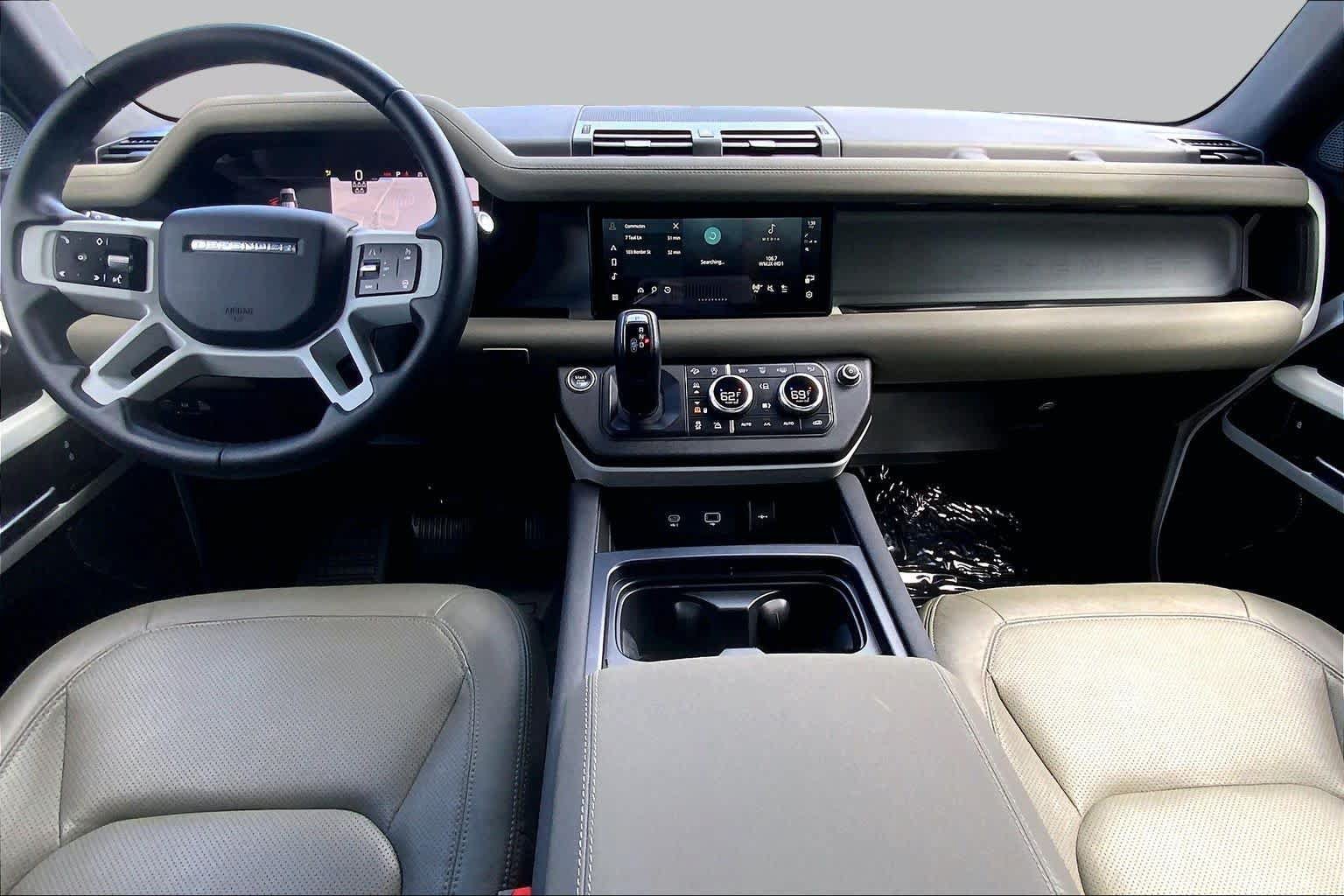 Used 2023 Land Rover Defender 110 S AWD/4WD image 14