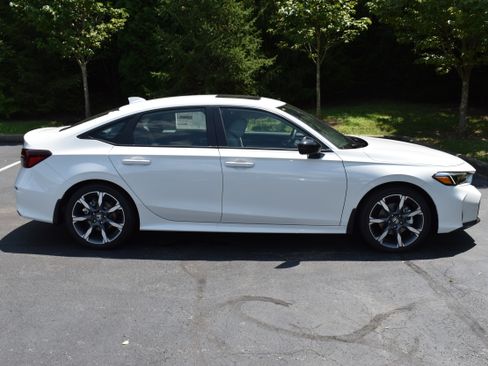 New 2026 Honda Civic Sport Touring image 9