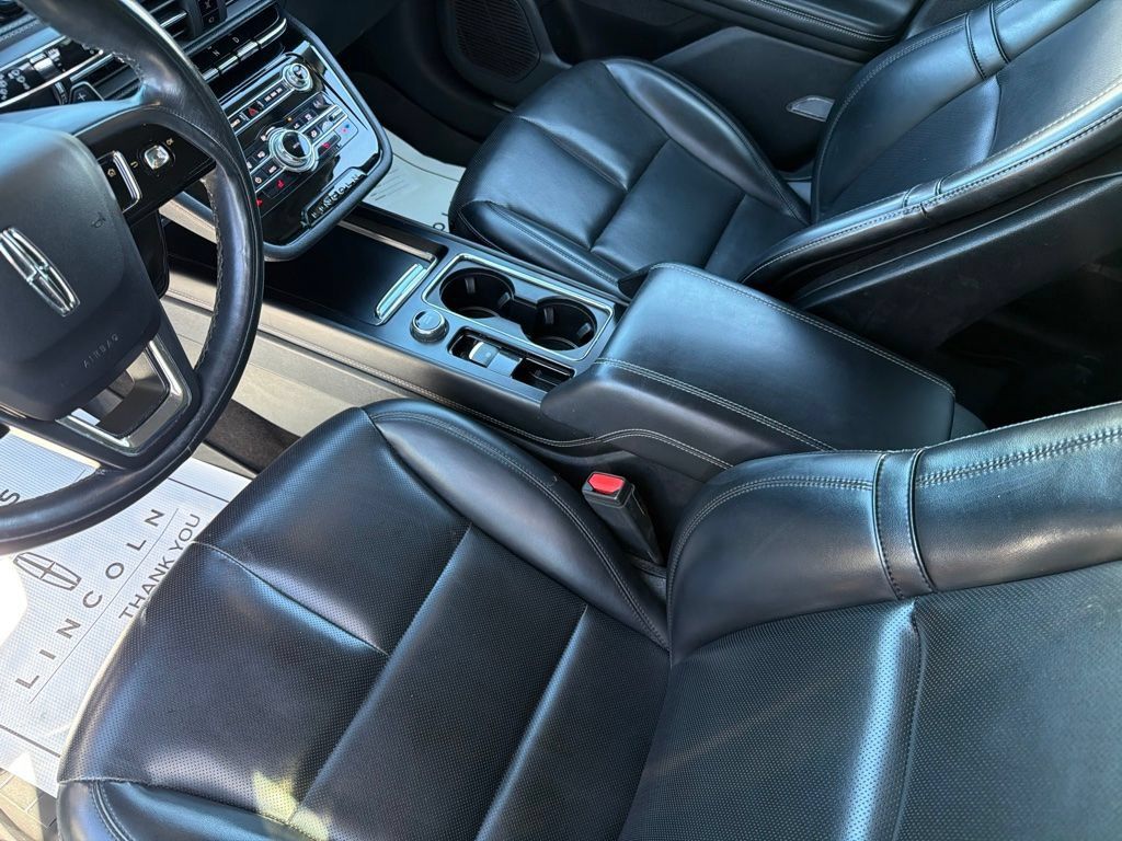 Used 2020 Lincoln Corsair AWD w/ Equipment Group 101A image 17