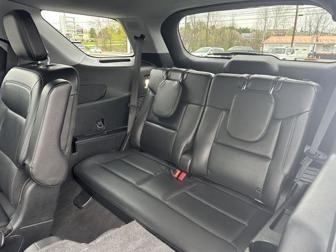 Used 2022 Ford Explorer Limited w/ Equipment Group 301A image 15