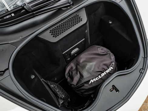 Used 2017 McLaren 570S Coupe image 45