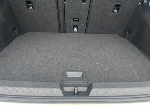 Used 2022 Volkswagen GTI SE image 25