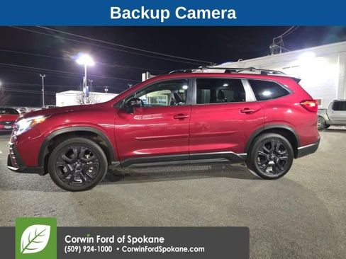 Used 2023 Subaru Ascent Onyx Edition image 4