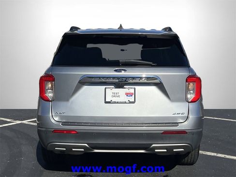 Used 2021 Ford Explorer XLT w/ Equipment Group 202A image 26