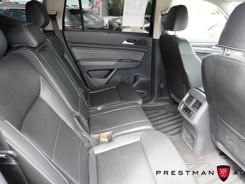 Used 2023 Volkswagen Atlas SE w/ Panoramic Sunroof Package AWD/4WD image 23