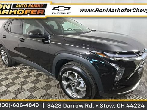 Used 2026 Chevrolet Trax LT w/ Driver Confidence Package FWD image 1