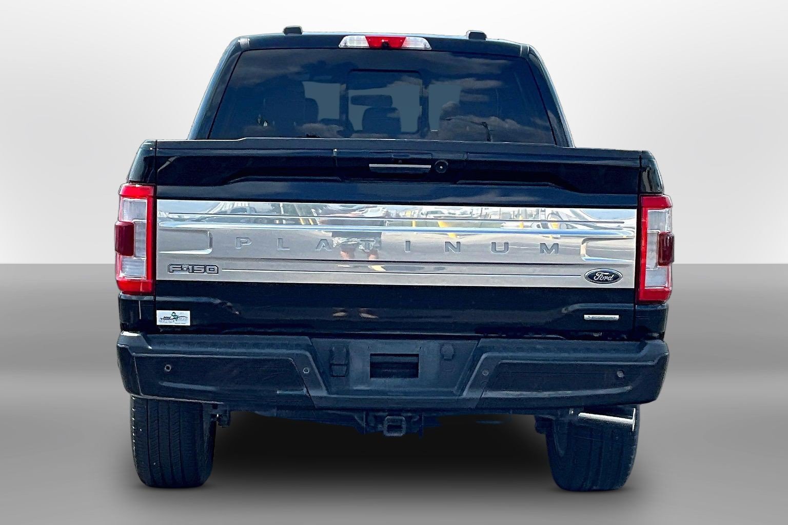 Used 2023 Ford F150 Platinum w/ Equipment Group 701A High AWD/4WD image 4