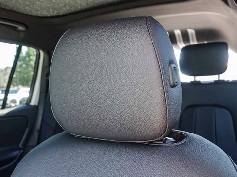 New 2026 Mercedes-Benz GLB 250 image 24