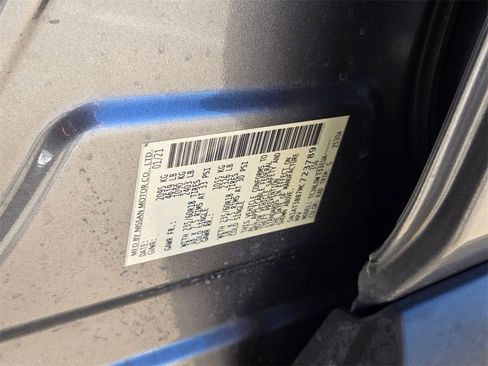 Used 2021 Nissan Rogue SV image 24