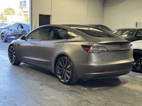 Used 2020 Tesla Model 3 Performance AWD/4WD image 2