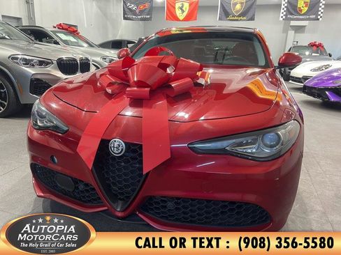 Used 2018 Alfa Romeo Giulia Ti Sport w/ Quick Order Package 22S Sport image 1