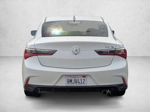 Used 2019 Acura ILX FWD image 7