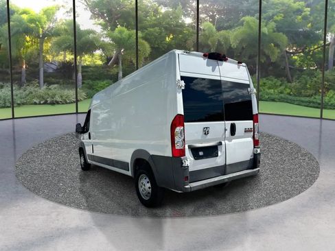 Used 2018 RAM ProMaster 2500 FWD image 7