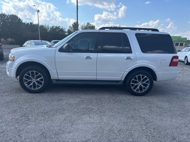 Used 2017 Ford Expedition XLT w/ Equipment Group 202A RWD image 1