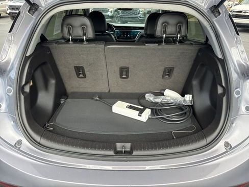 Used 2023 Chevrolet Bolt LT w/ Infotainment Package image 11