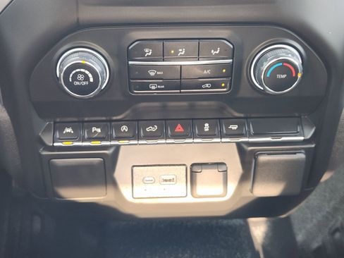 Used 2025 Chevrolet Silverado 1500 W/T w/ WT Safety Package image 20