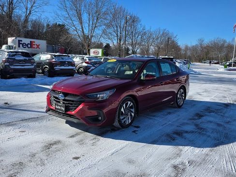 Used 2024 Subaru Legacy Limited image 4