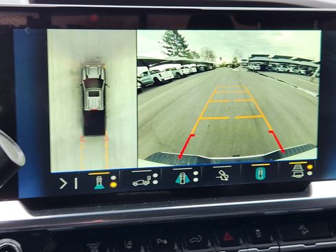 Used 2024 Chevrolet Silverado 3500 LTZ w/ LTZ Plus Package image 23