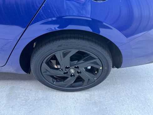 New 2026 Hyundai Elantra Sport FWD image 11