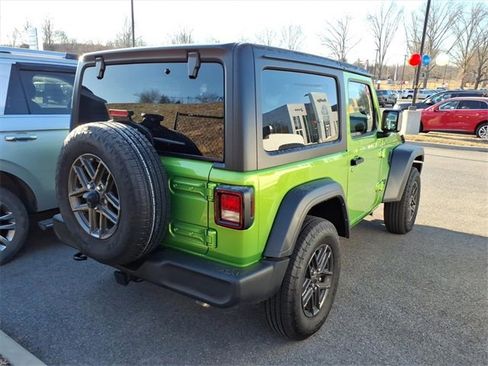 Used 2025 Jeep Wrangler Sport image 7