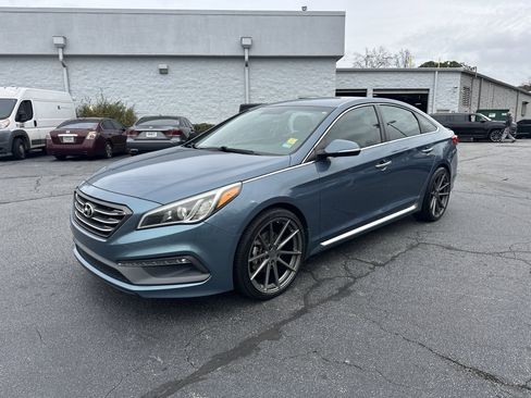 Used 2015 Hyundai Sonata Sport w/ Option Group 03 image 5