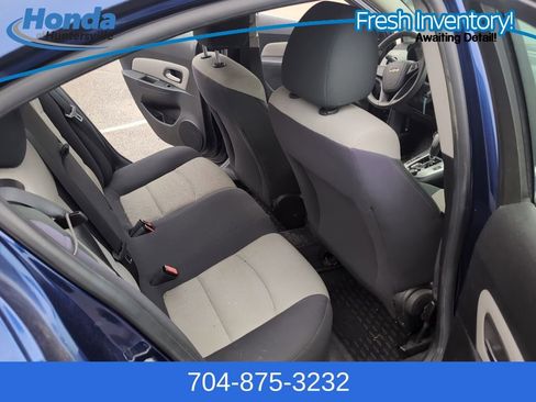 Used 2012 Chevrolet Cruze LS w/ Connectivity Package image 14