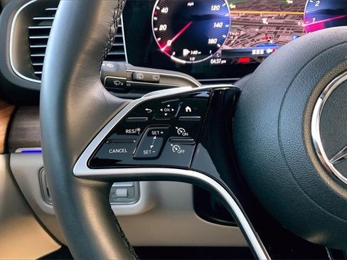 Used 2025 Mercedes-Benz GLE 350 4MATIC image 20