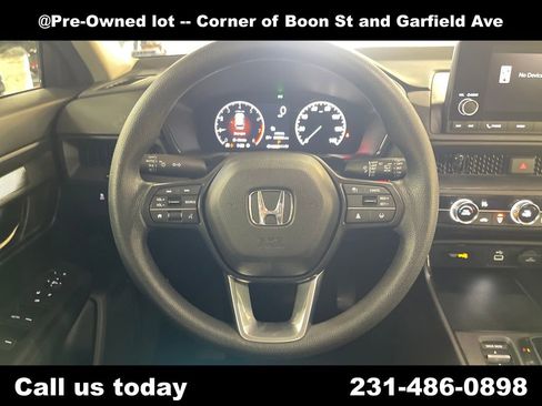 Used 2025 Honda CR-V LX image 19
