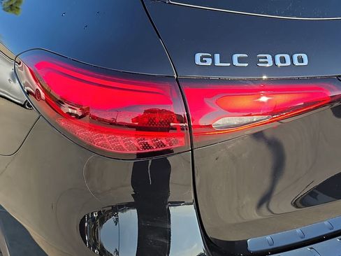 New 2026 Mercedes-Benz GLC 300 image 31