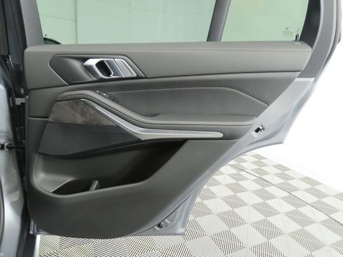 Used 2026 BMW X5 sDrive40i w/ Parking Assistance Package image 29