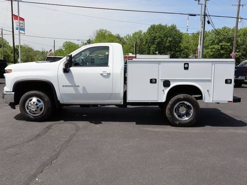 New 2025 Chevrolet Silverado 3500 LT w/ Convenience Package image 23