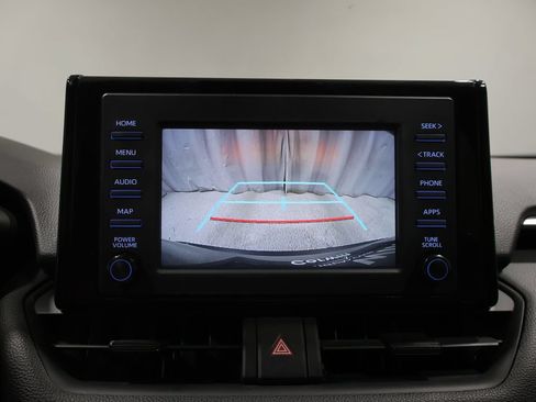 Used 2019 Toyota RAV4 XLE AWD/4WD image 26