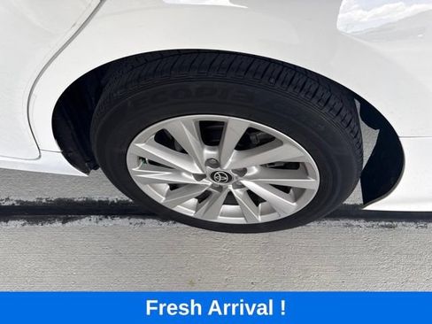 Used 2024 Toyota Camry LE FWD image 20